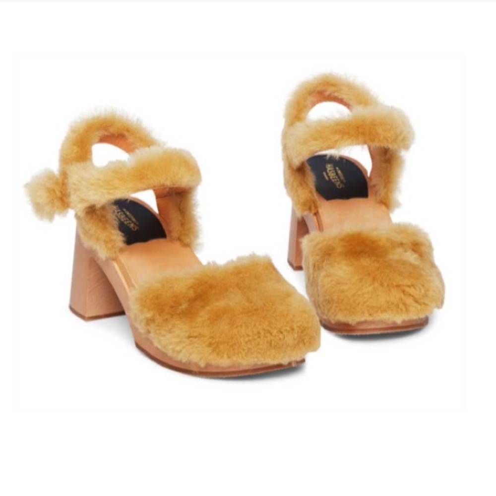 Swedish Hasbeens Fluff Clog Sandals 39/9